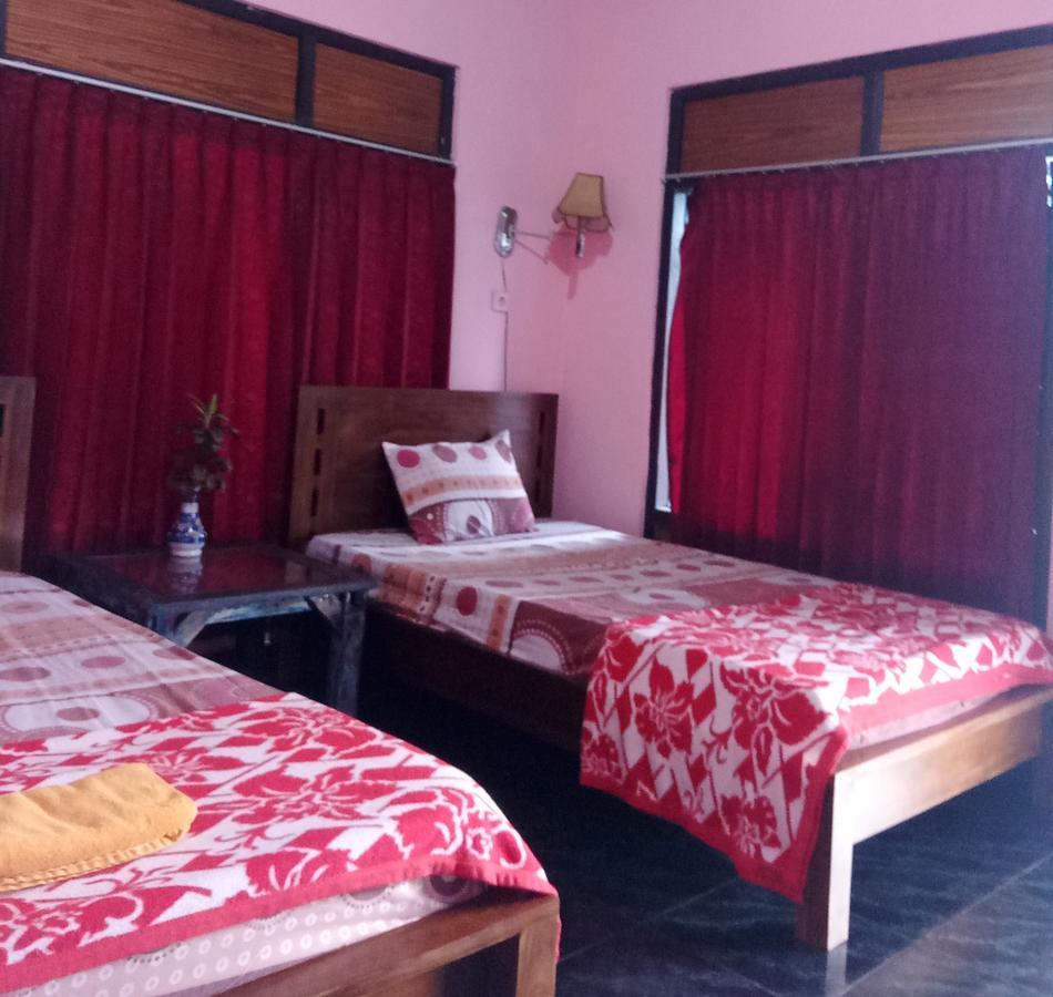 Rona Accommodation Убуд Екстер'єр фото